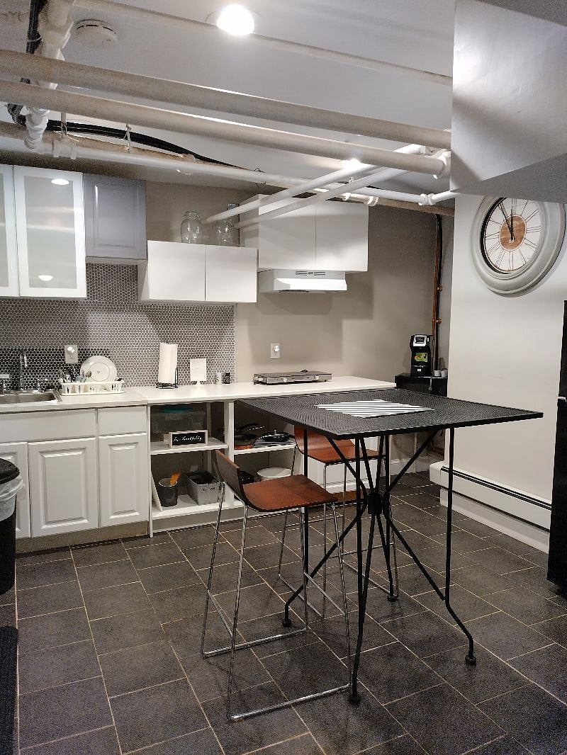 Furnished Finder property 339769_2 photo 3