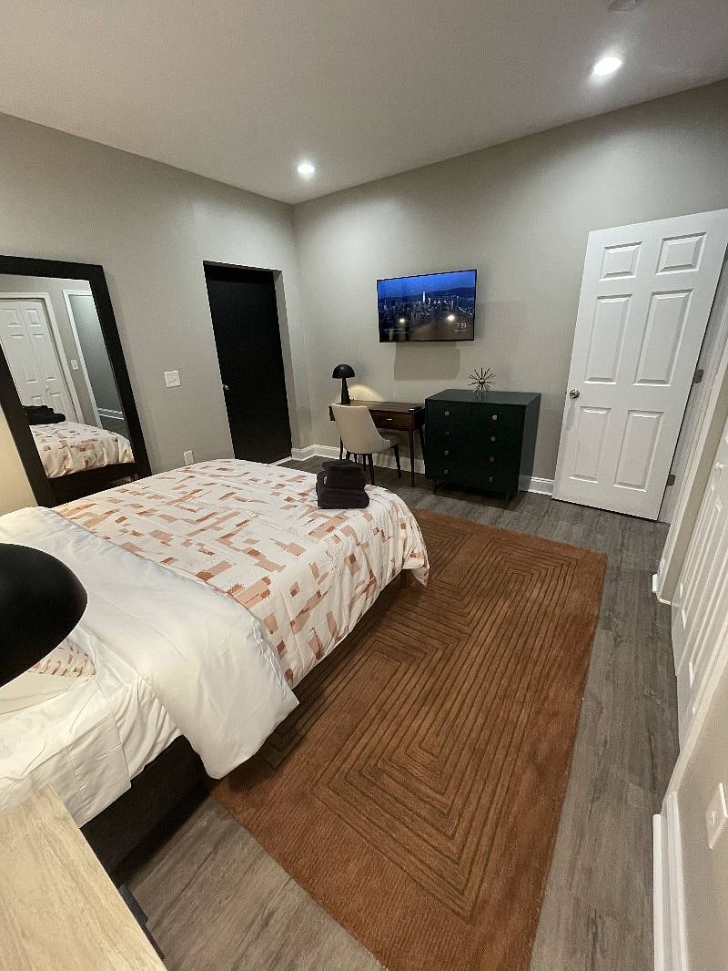 Furnished Finder property 339841_2 photo 6