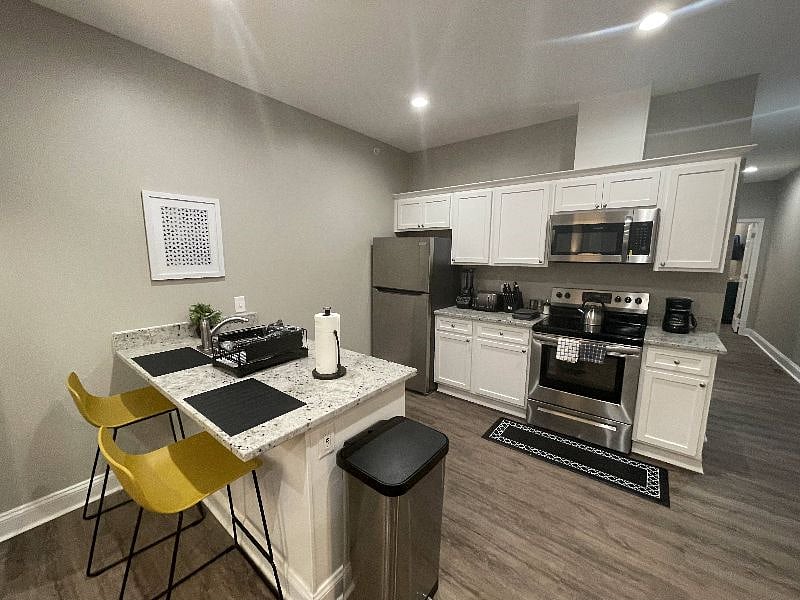 Furnished Finder property 339841_2 photo 15