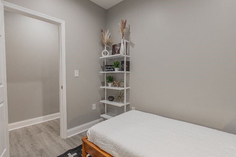 Furnished Finder property 339841_3 photo 17