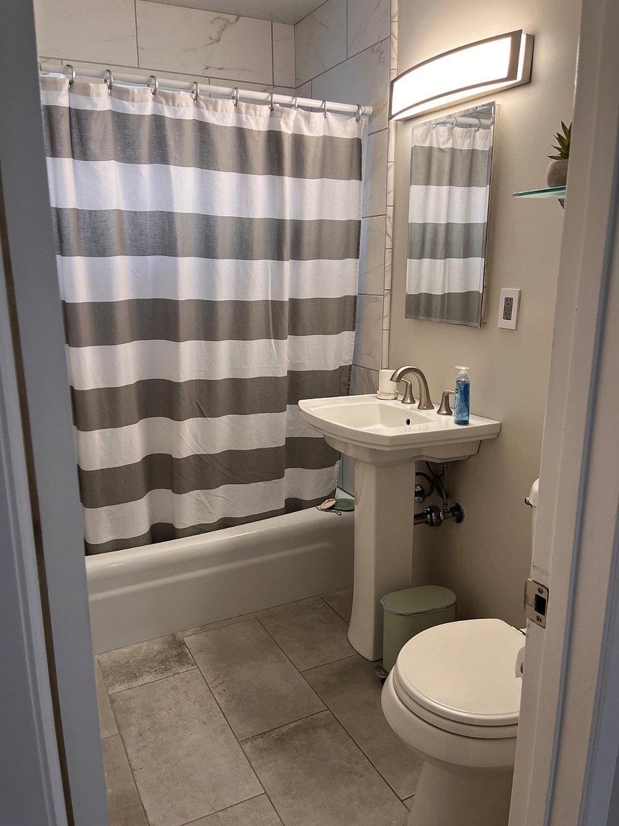 Furnished Finder property 339863_1 photo 18