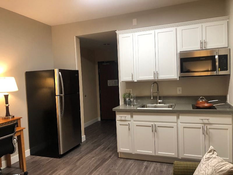 Furnished Finder property 339872_1 photo 15