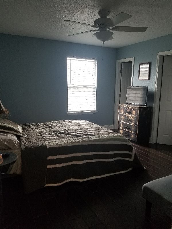Bedroom 2- photo's continued
