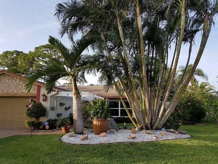 Furnished Finder property 339939_1 photo 35
