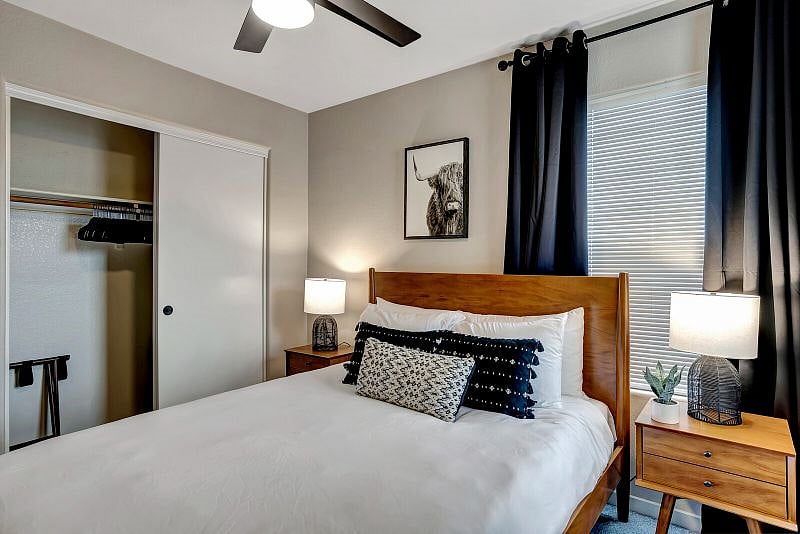 Queen Bedroom #2