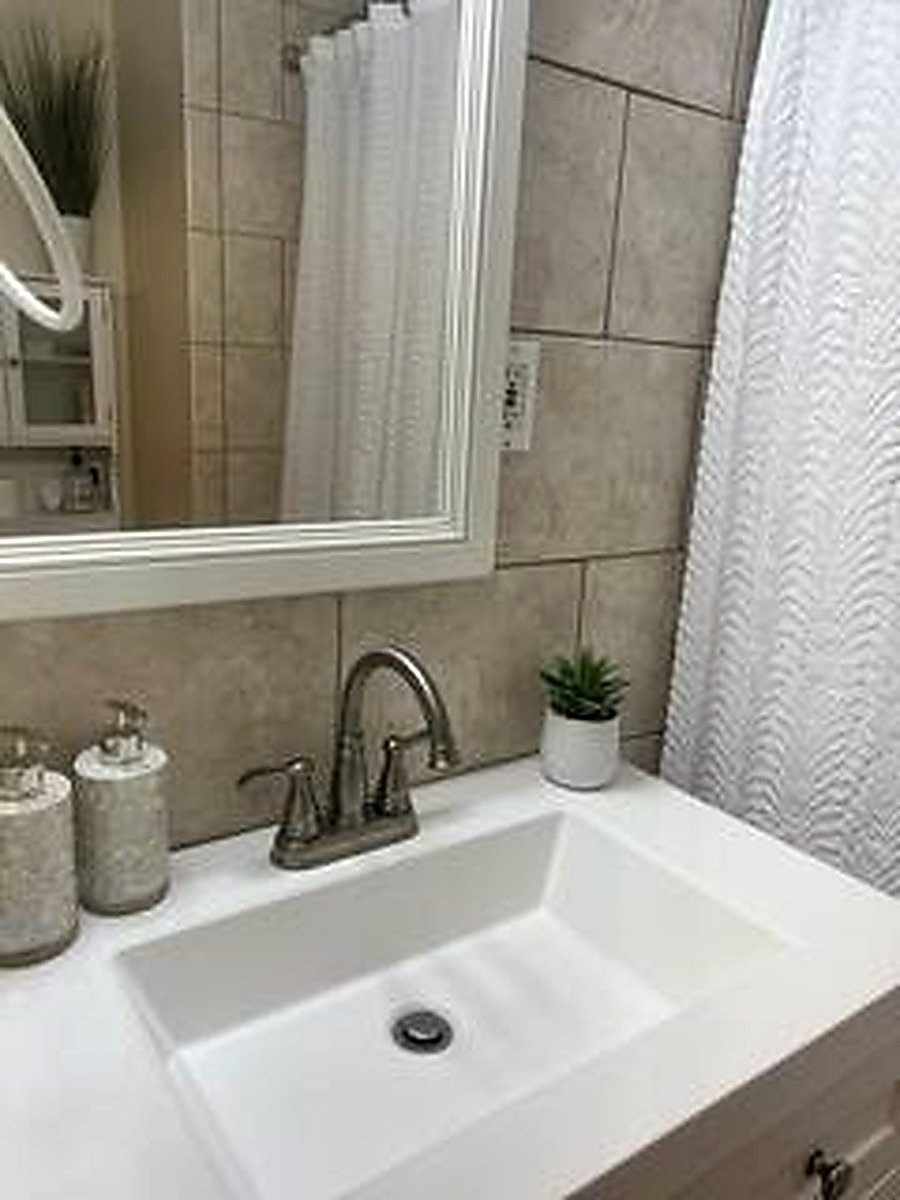 Furnished Finder property 340123_4 photo 10
