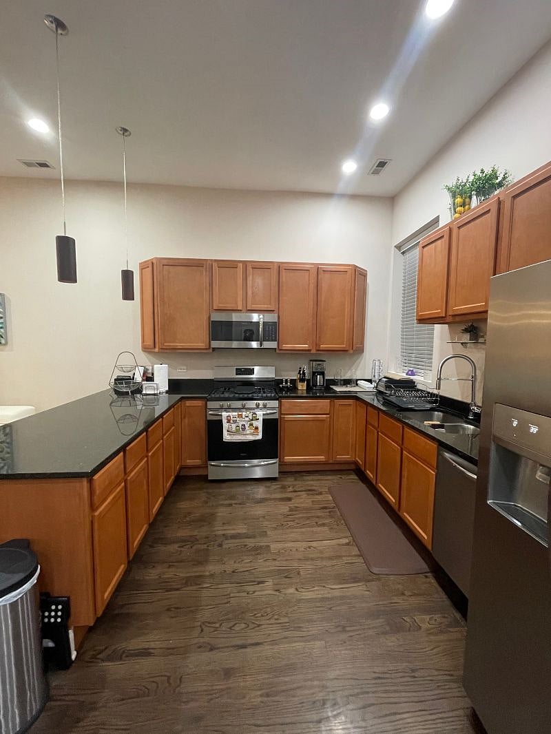 Furnished Finder property 340126_3 photo 9