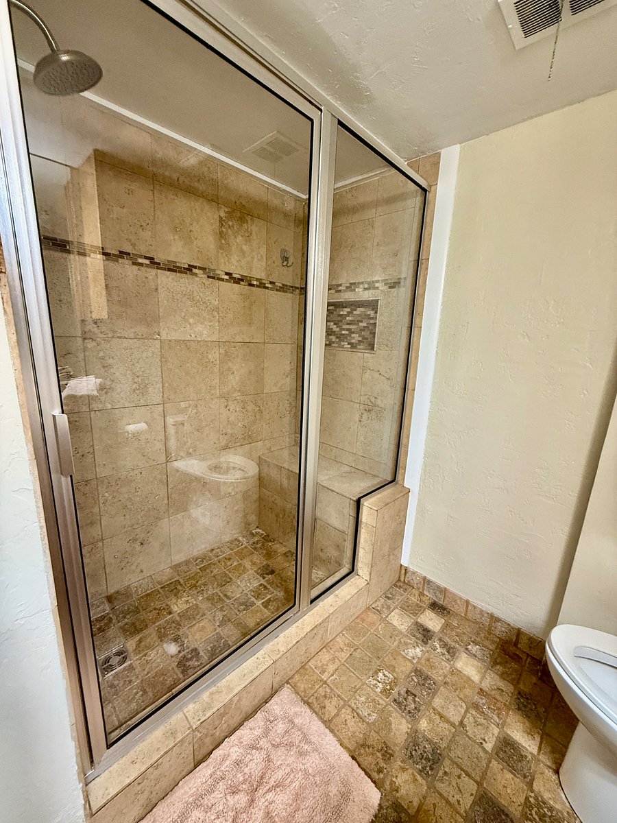 Largest bathroom - main bedroom's