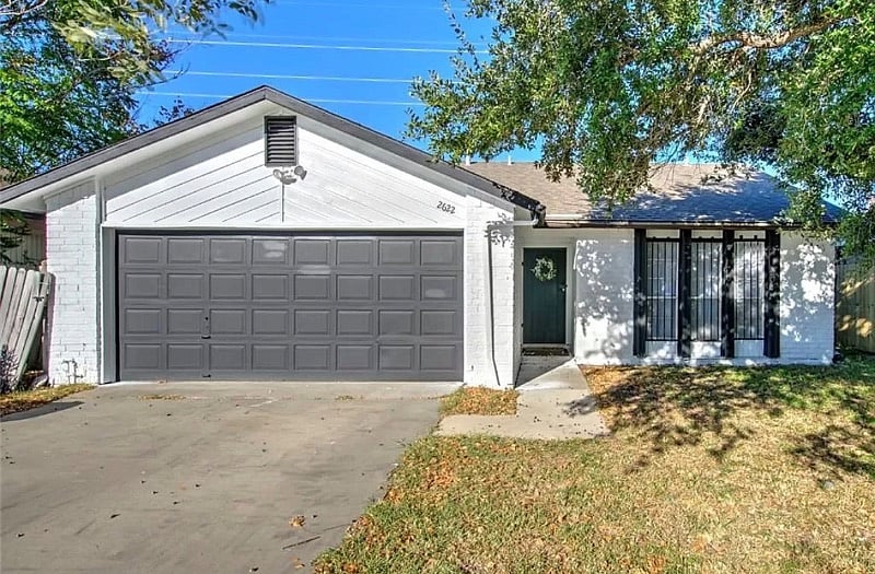 Furnished Finder property 340197_1 photo 2
