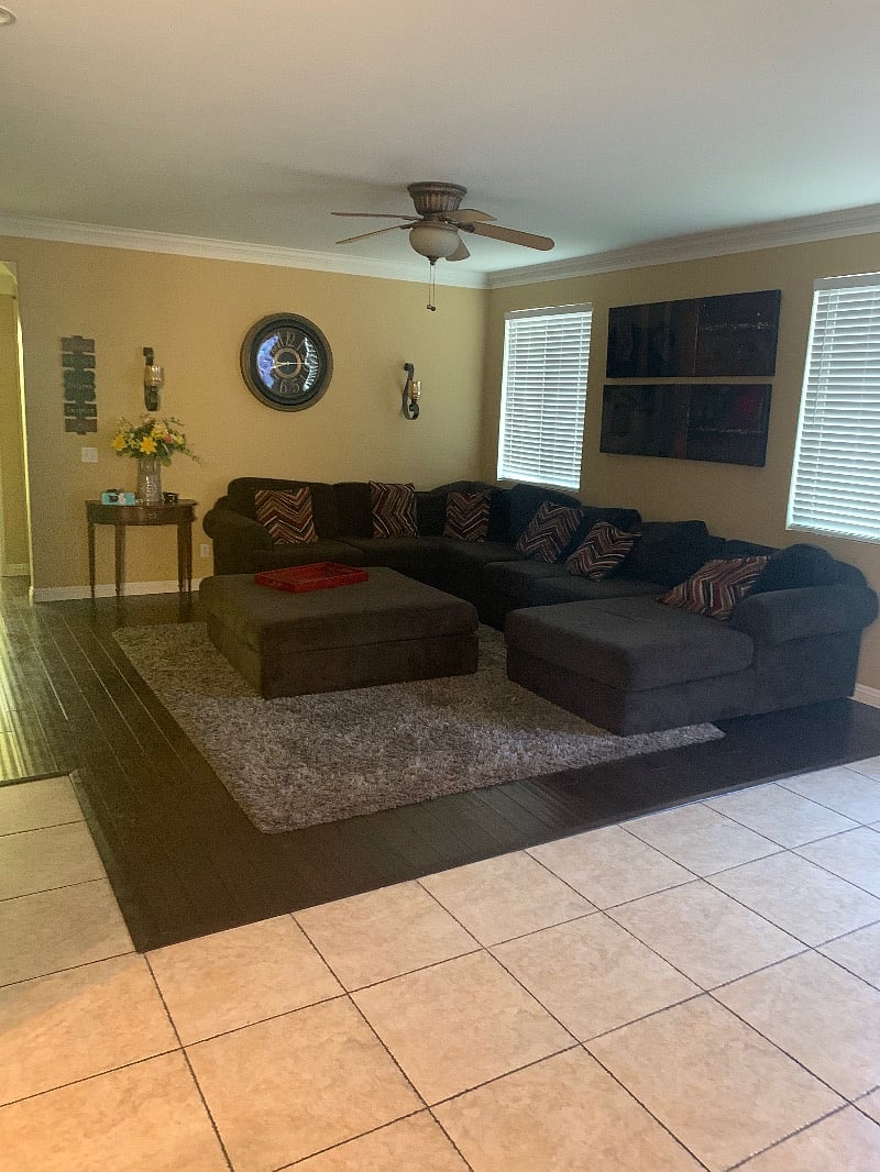 Full access to den area