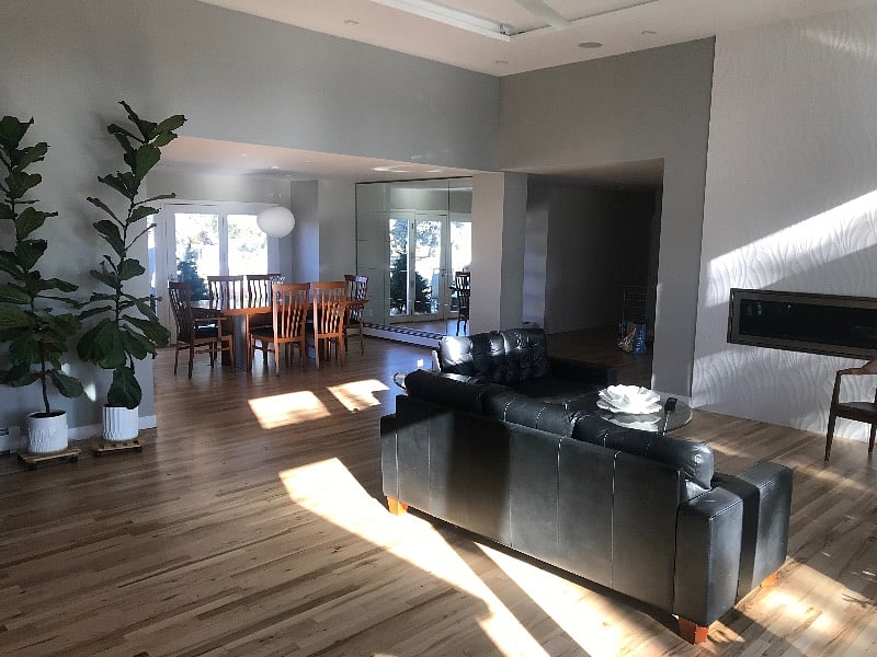 Fireplace with dining room