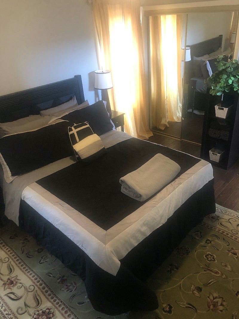 Back bedroom with queen