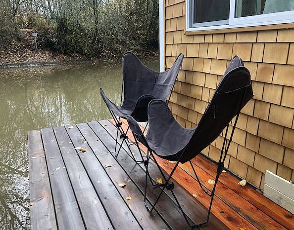 Outdoor deck