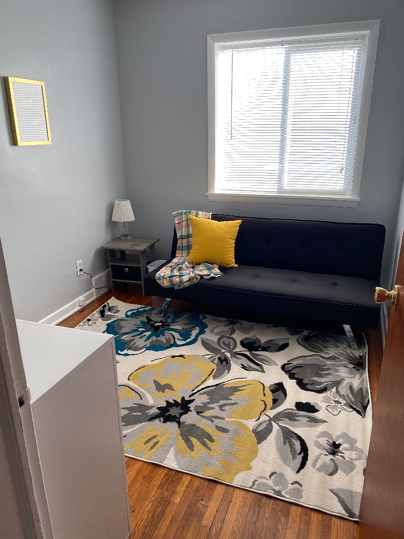 Full size futon