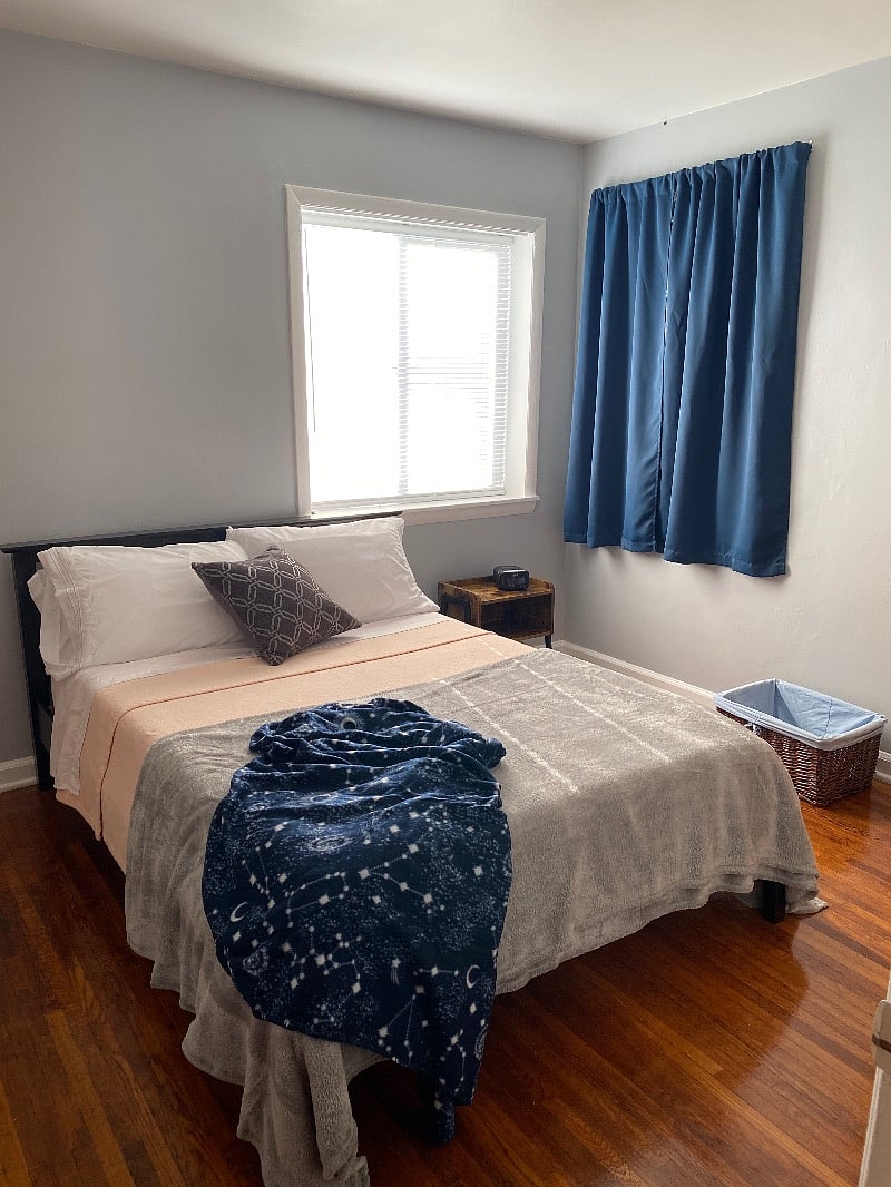 Bedroom with full mattress