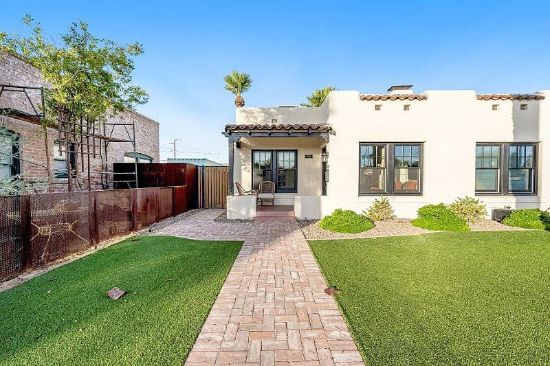 Furnished Finder property 340566_1 photo 2