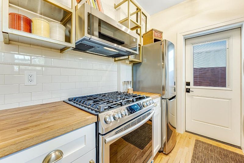 Furnished Finder property 340566_1 photo 16