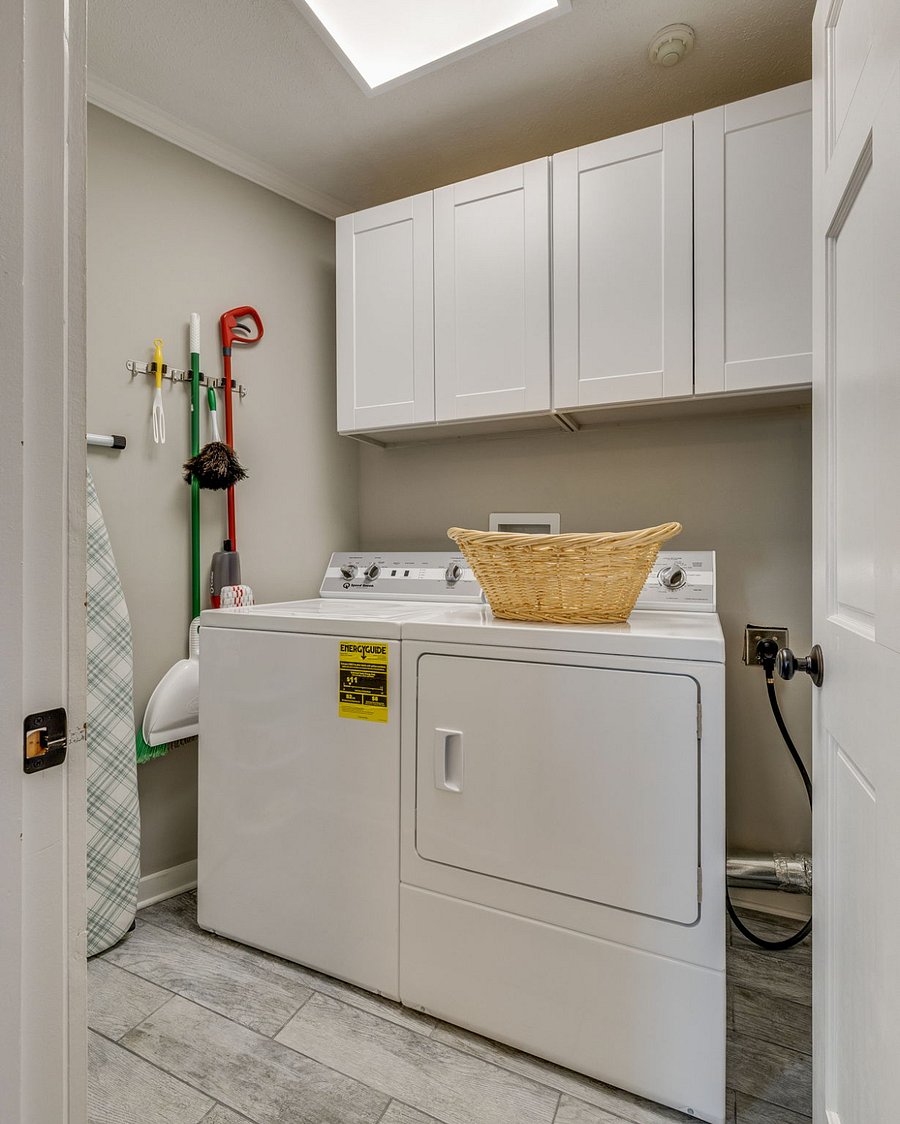Furnished Finder property 340570_3 photo 16