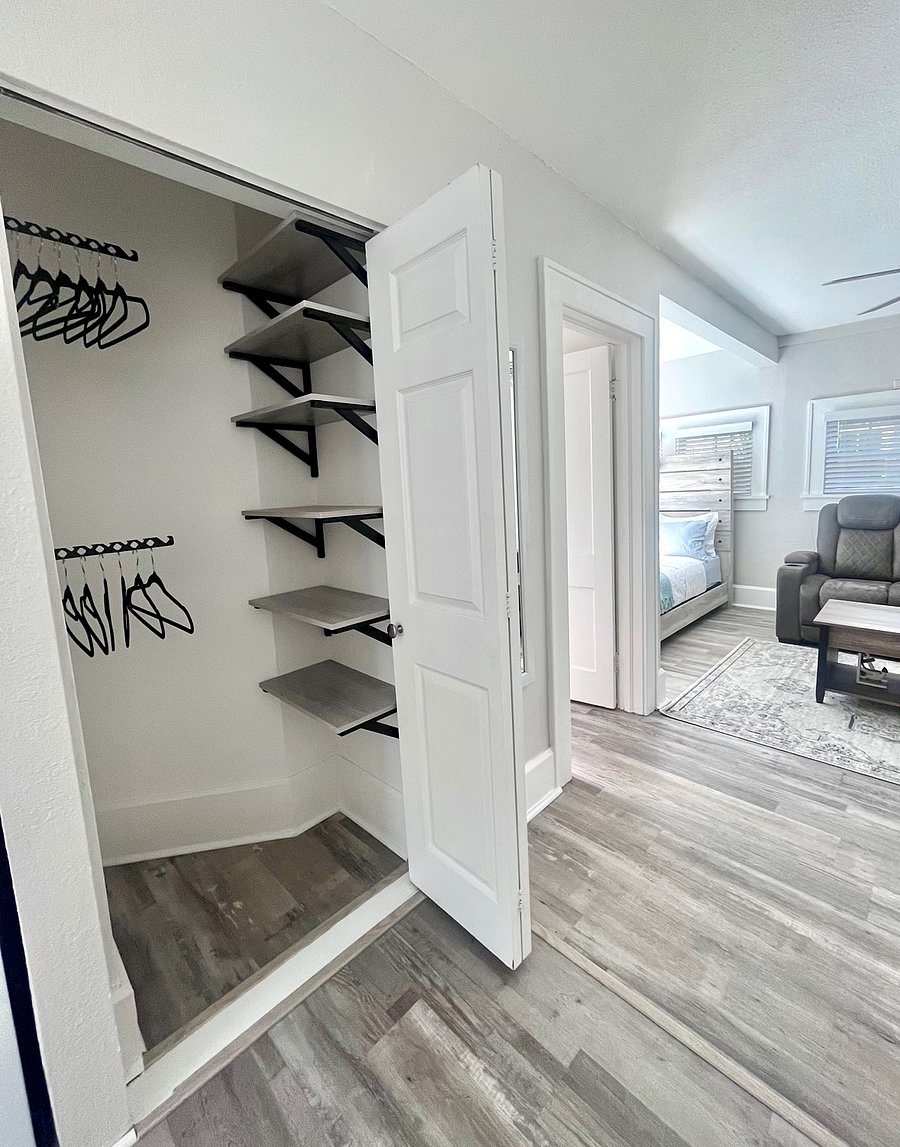 Furnished Finder property 340600_1 photo 7