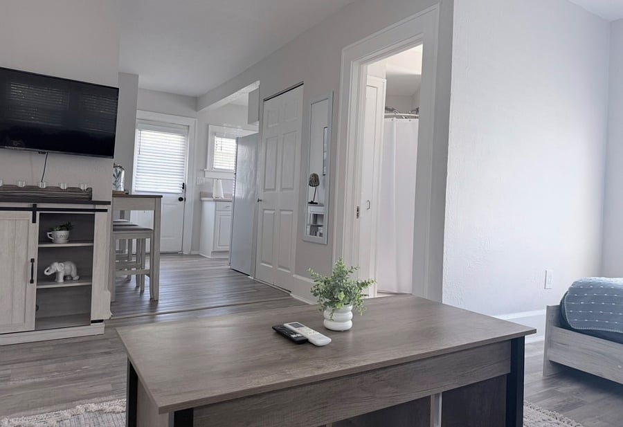 Furnished Finder property 340600_1 photo 4