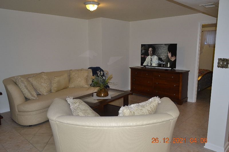 Furnished Finder property 340678_1 photo 12