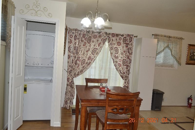 Furnished Finder property 340678_2 photo 6