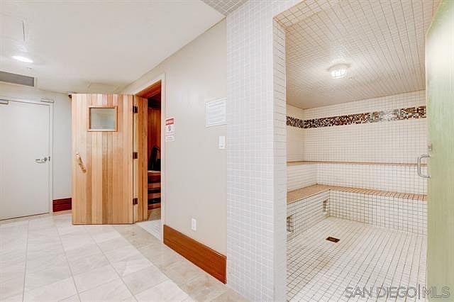 Sauna & Steam room