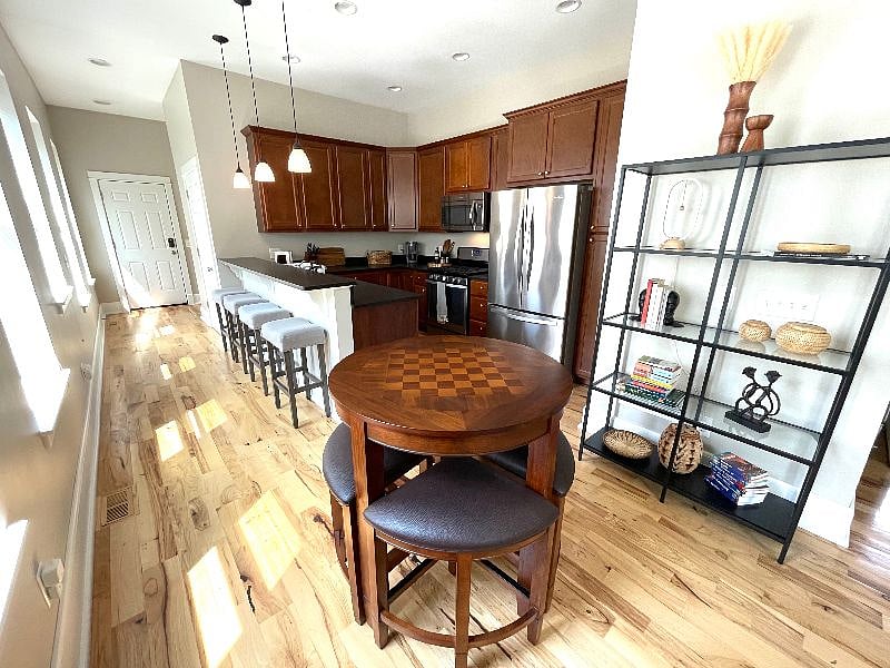 Furnished Finder property 340745_2 photo 9