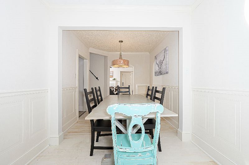 [Dining area]  (Hastings 3/2.5)