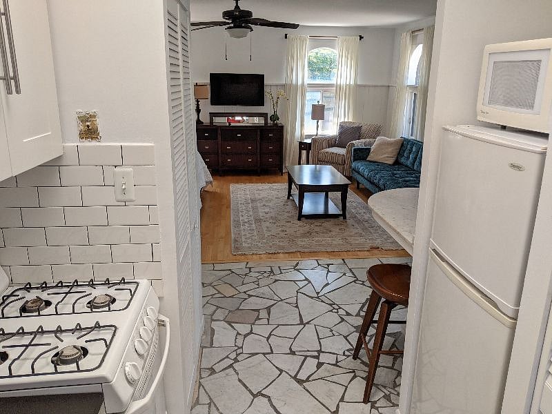 Furnished Finder property 340774_1 photo 6