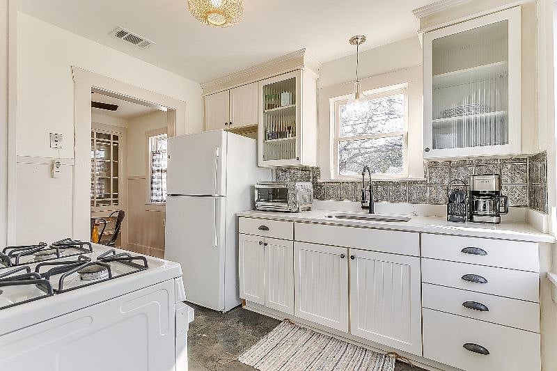Furnished Finder property 340783_1 photo 7