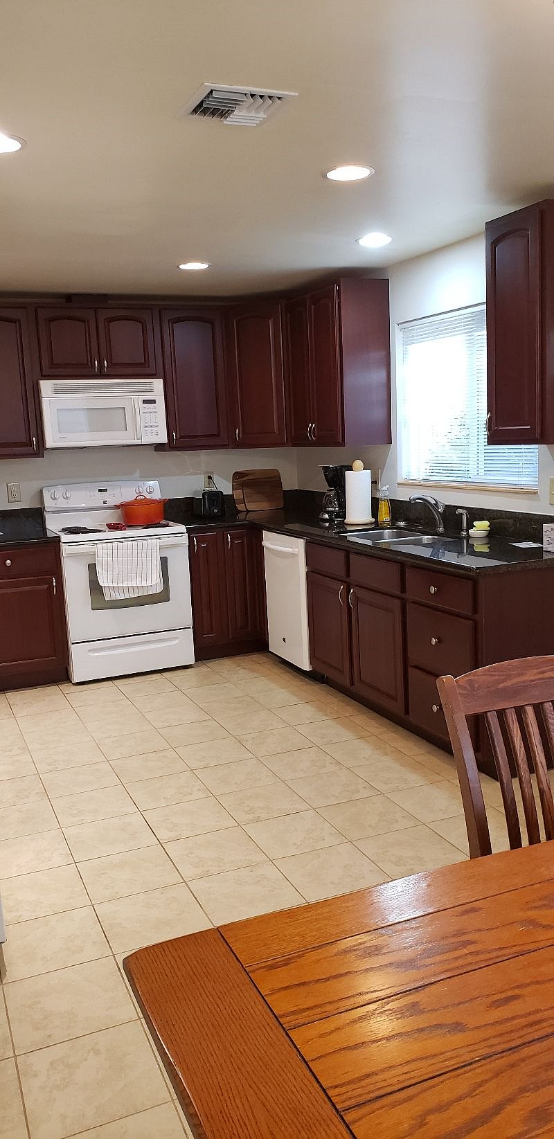 Furnished Finder property 340889_1 photo 3