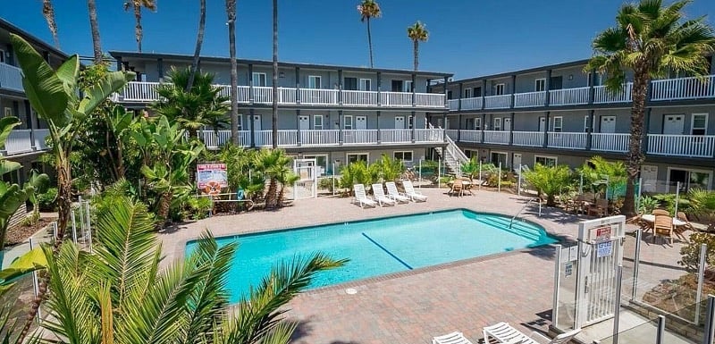 Furnished Finder property 341058_1 photo 4