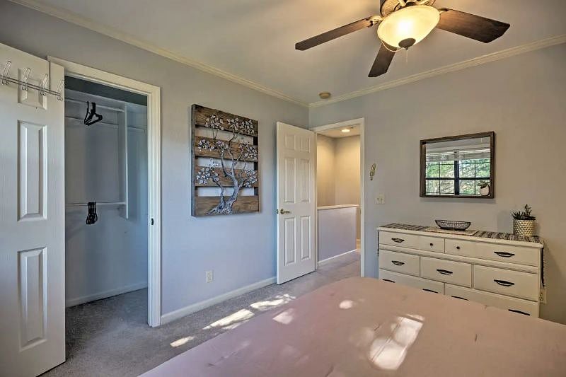Upstairs Bedroom 2