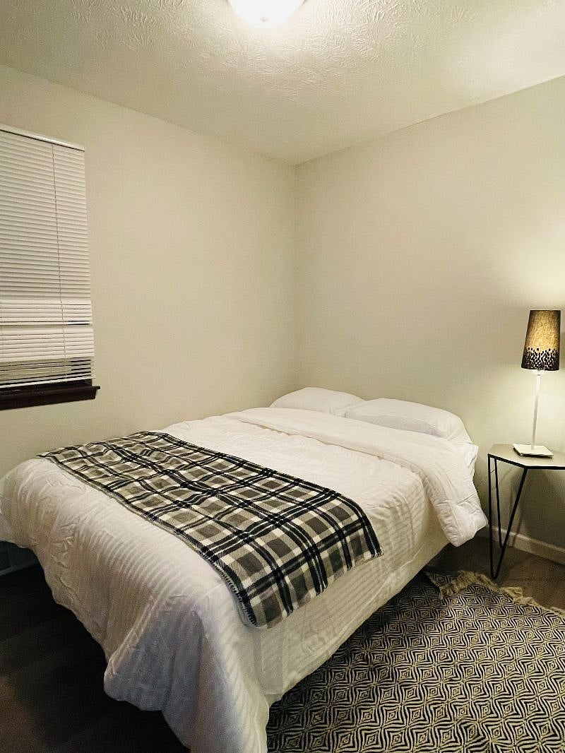 Furnished Finder property 341068_1 photo 7
