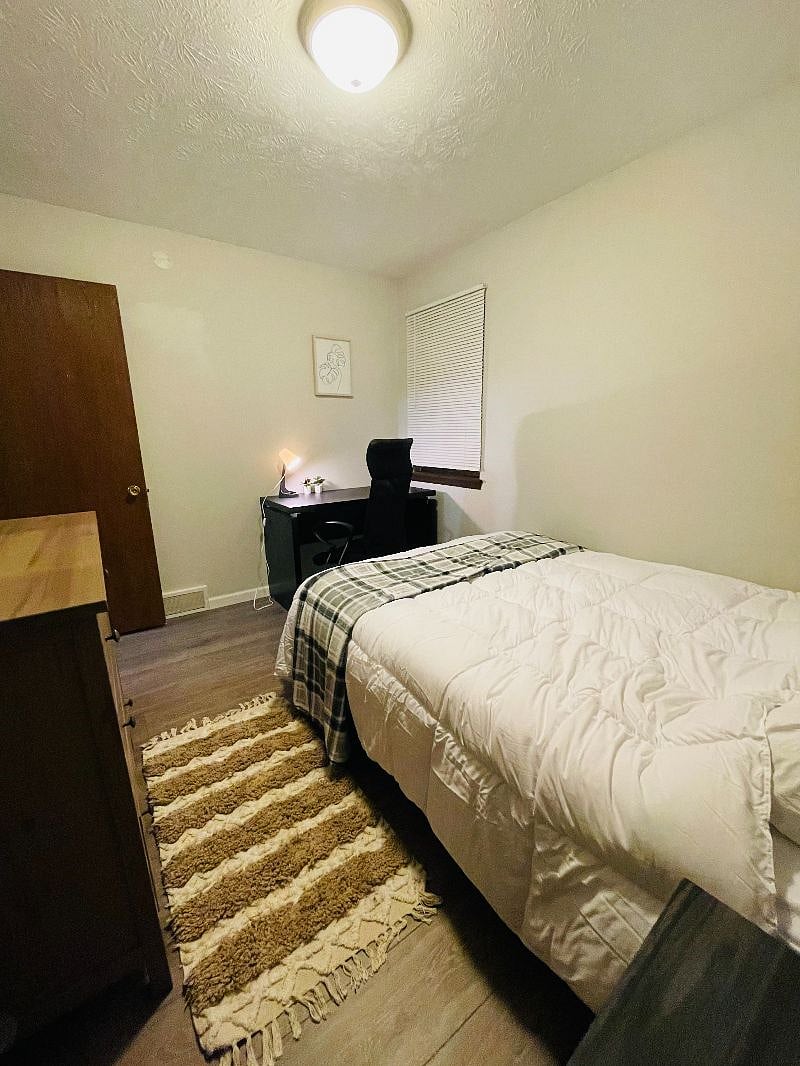 Furnished Finder property 341068_1 photo 12