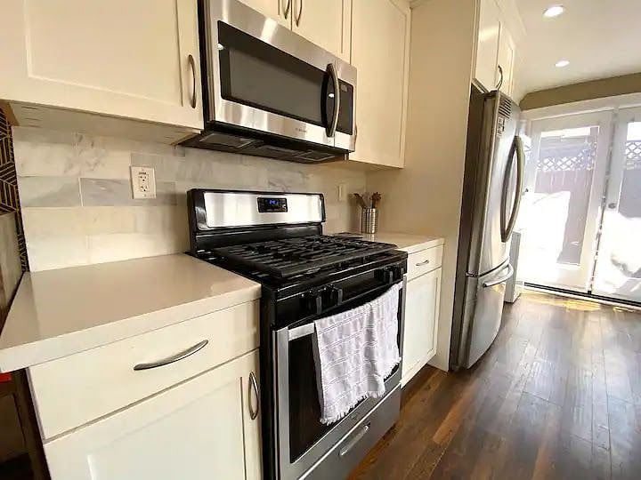 Furnished Finder property 341085_1 photo 12