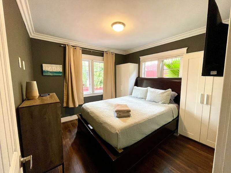 Furnished Finder property 341085_1 photo 25