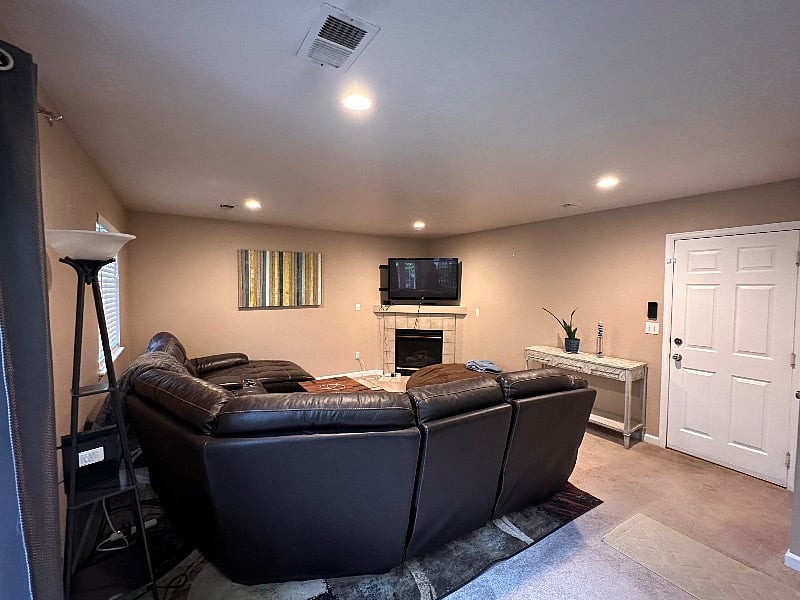 Furnished Finder property 341108_1 photo 4
