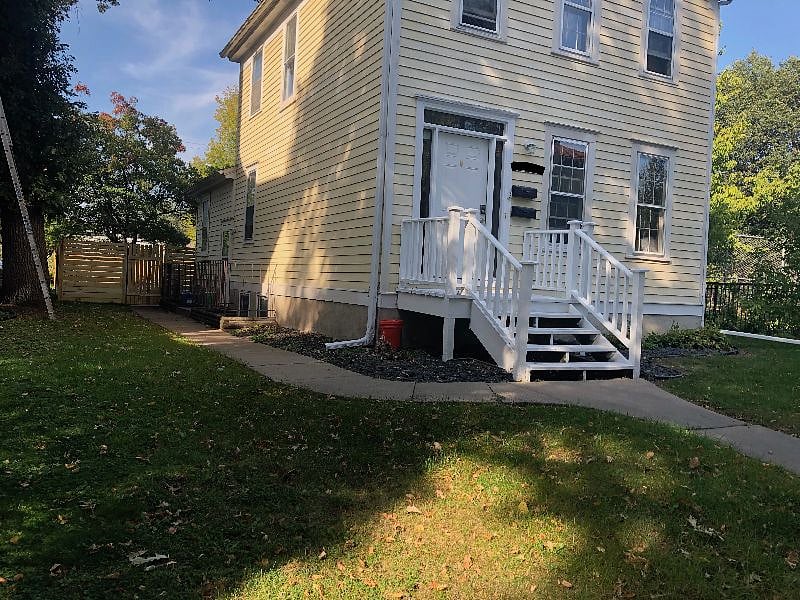 Furnished Finder property 341170_1 photo 2