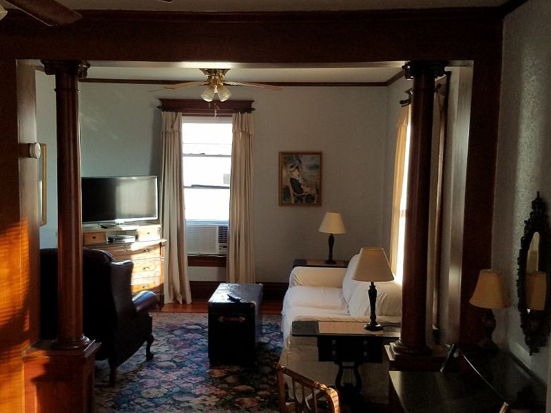 Furnished Finder property 341179_1 photo 3