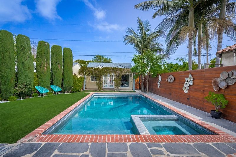 Furnished Finder property 341249_1 photo 9
