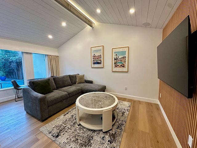 Furnished Finder property 341249_1 photo 17
