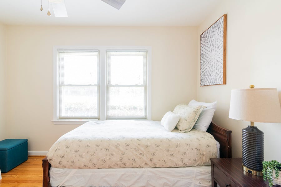 Twin bedroom with large desk