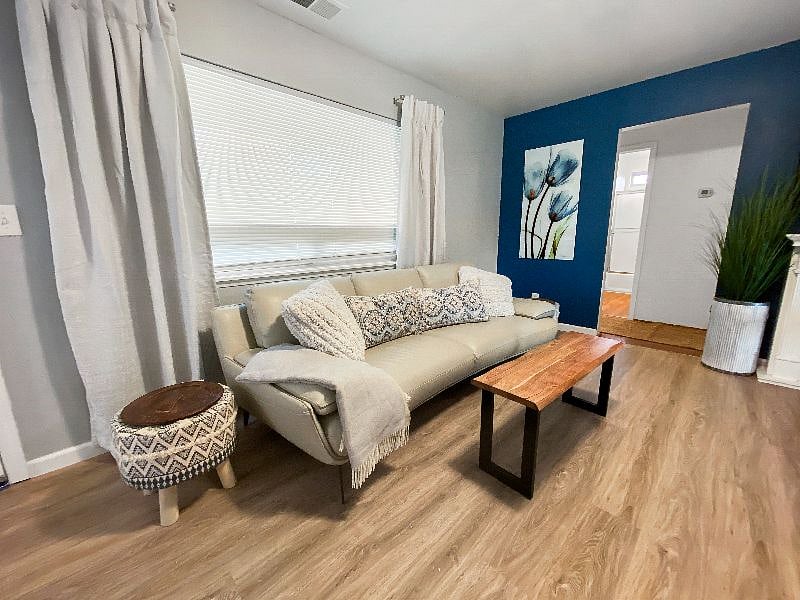 Furnished Finder property 341447_1 photo 38