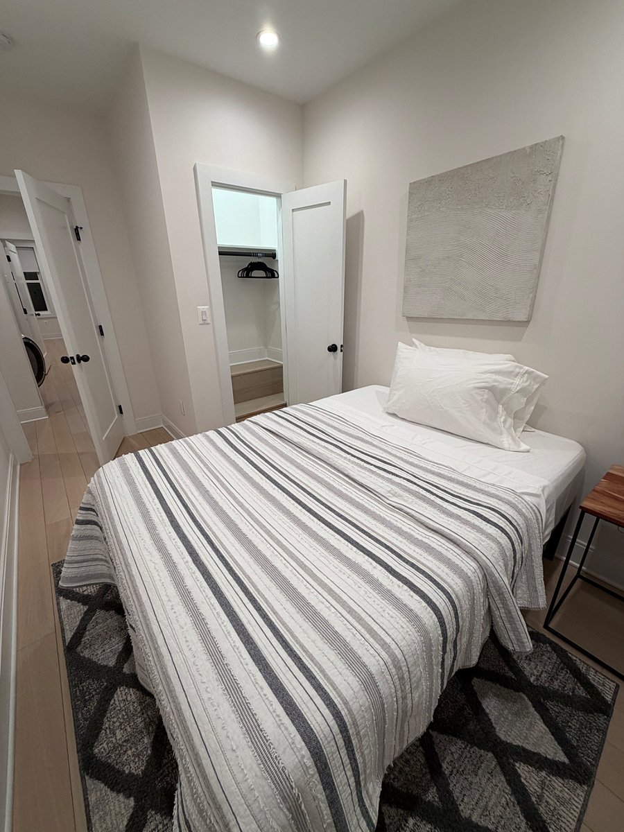 Furnished Finder property 341490_1 photo 18