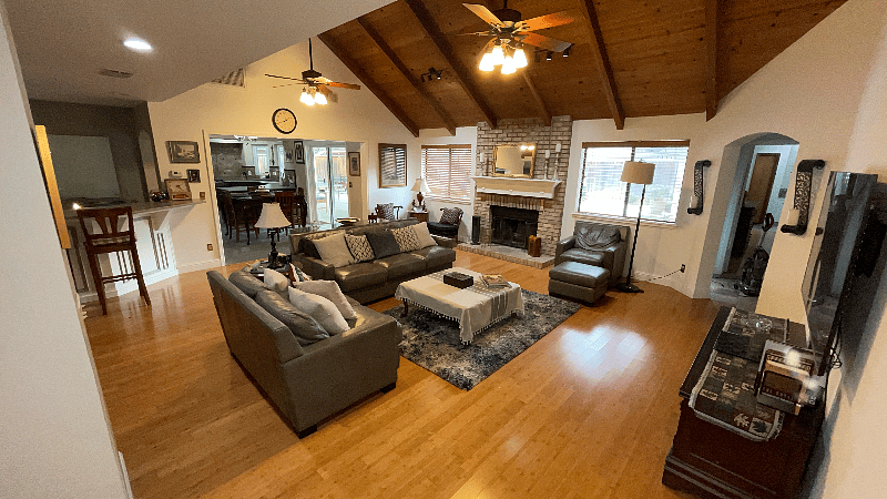 Furnished Finder property 341745_1 photo 3