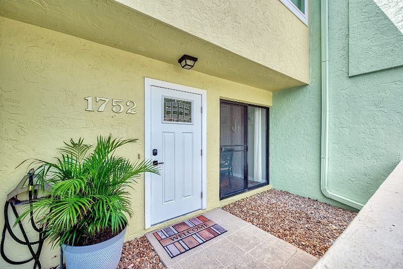 Furnished Finder property 341768_1 photo 3