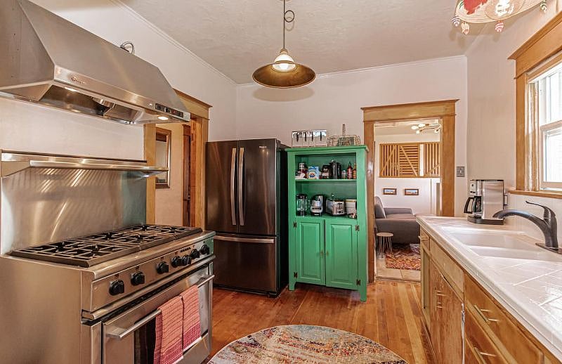 Furnished Finder property 341811_1 photo 34