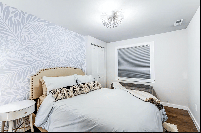 Third bedroom for two in designer colors!
